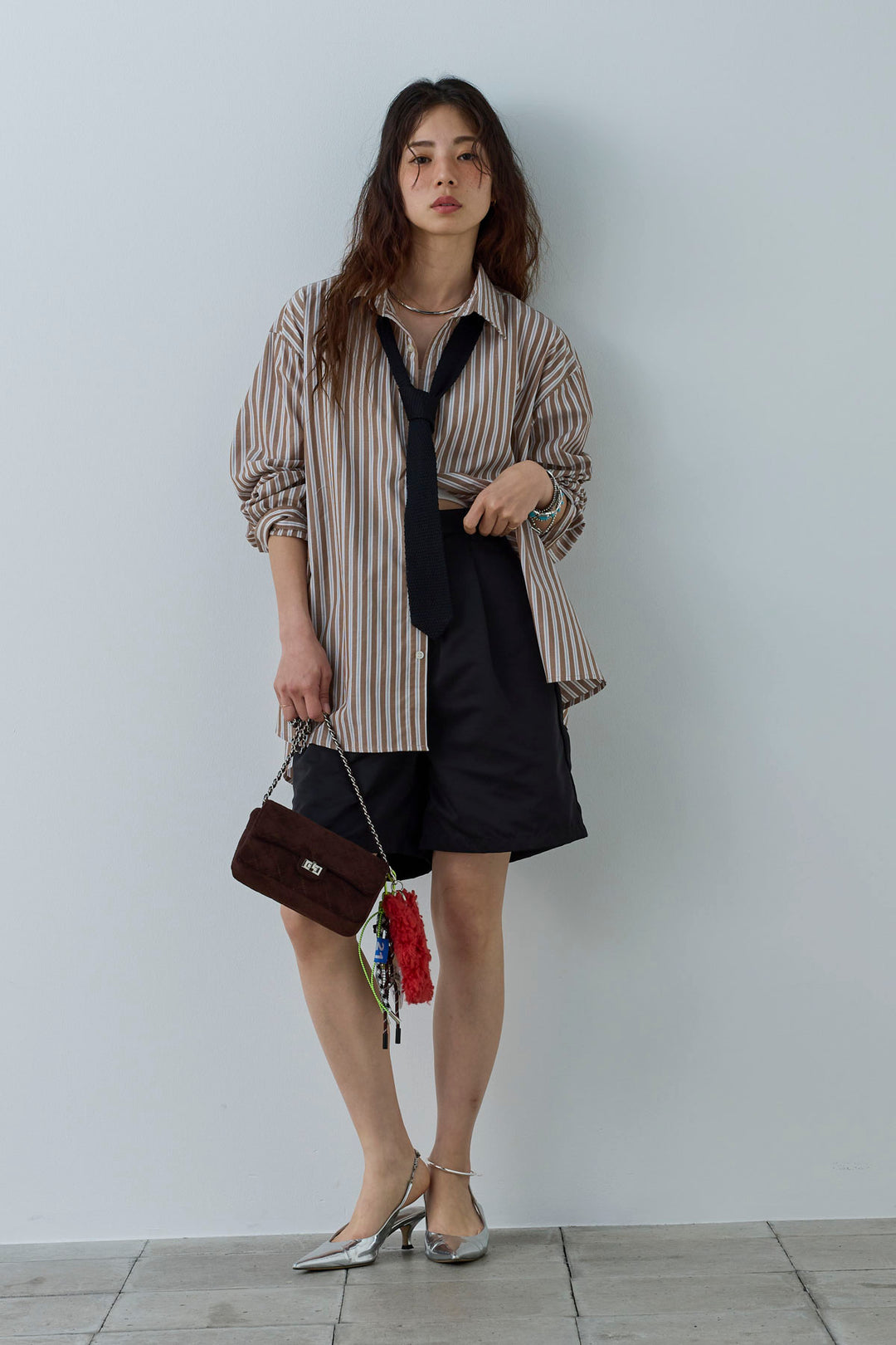 [予約/SET]刺繍入りストライプオーバーサイズシャツ+ツイルタックハーフパンツ(2set)