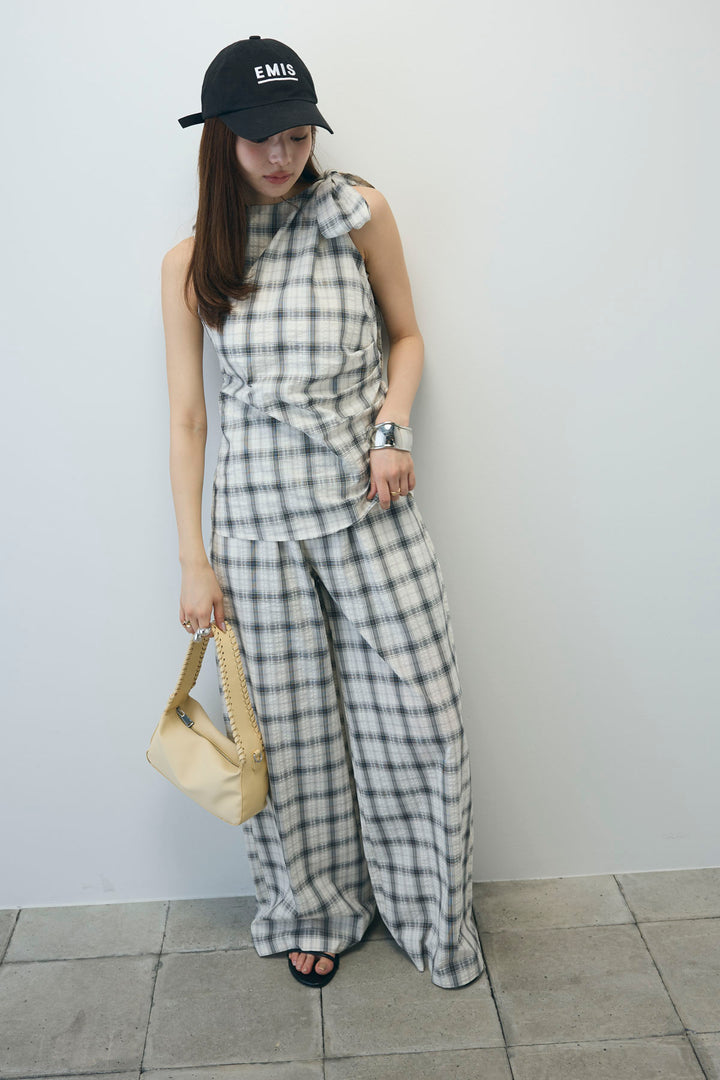 アシンメトリー肩リボンセットアップ