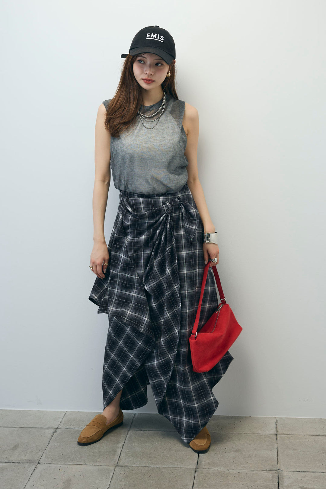 [予約/SET]シアーノースリーブニット+カップ付きホルターネックタンク+アシンメトリースカート(3set)