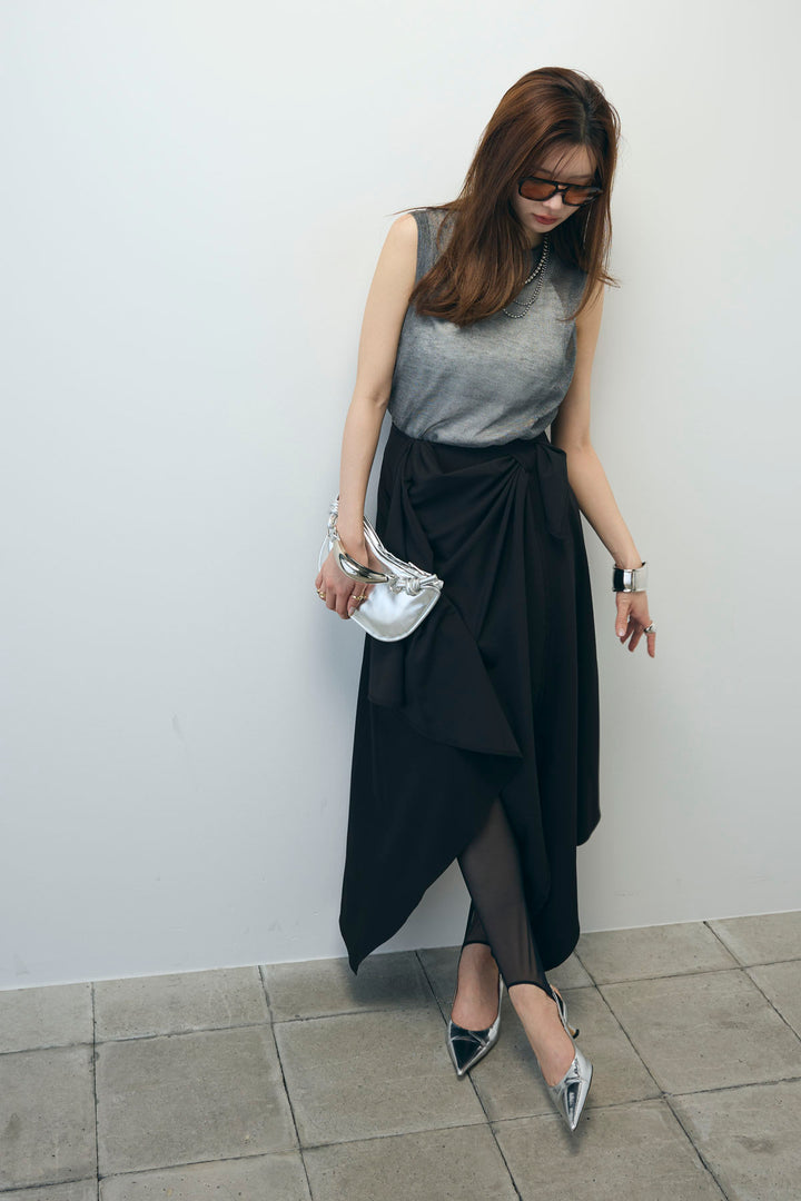 [予約/SET]シアーノースリーブニット+カップ付きホルターネックタンク+アシンメトリースカート(3set)