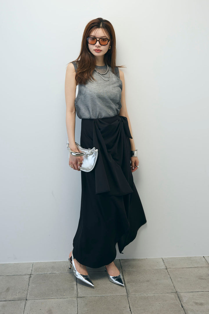 [予約/SET]シアーノースリーブニット+カップ付きホルターネックタンク+アシンメトリースカート(3set)