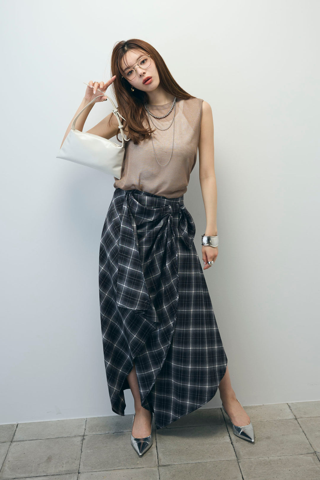 [予約/SET]シアーノースリーブニット+カップ付きホルターネックタンク+アシンメトリースカート(3set)