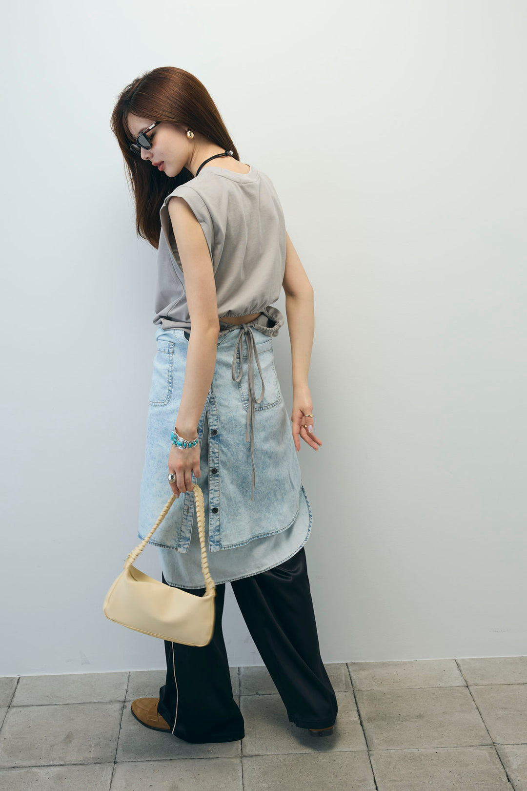 [予約/SET]バックオープンフォトT+サイドラインサテンパンツ(2set)