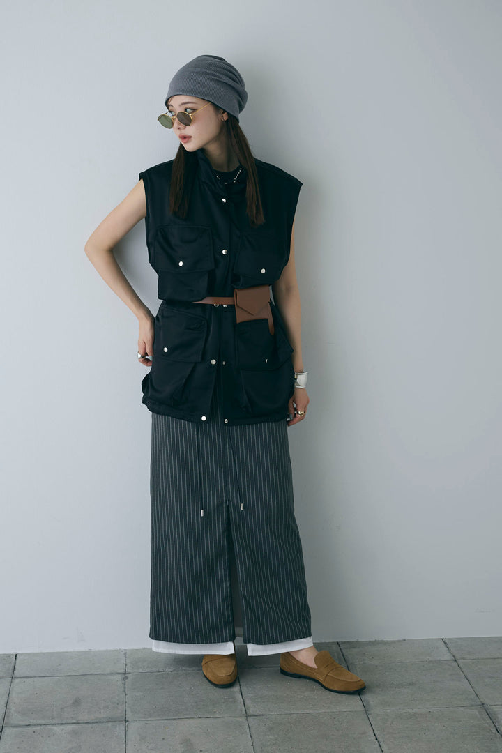 [予約/SET]スタンドネックサテンベスト+コンパクトスムース ミニ箔ロゴプリント+ストライプストレートスカート(3set)