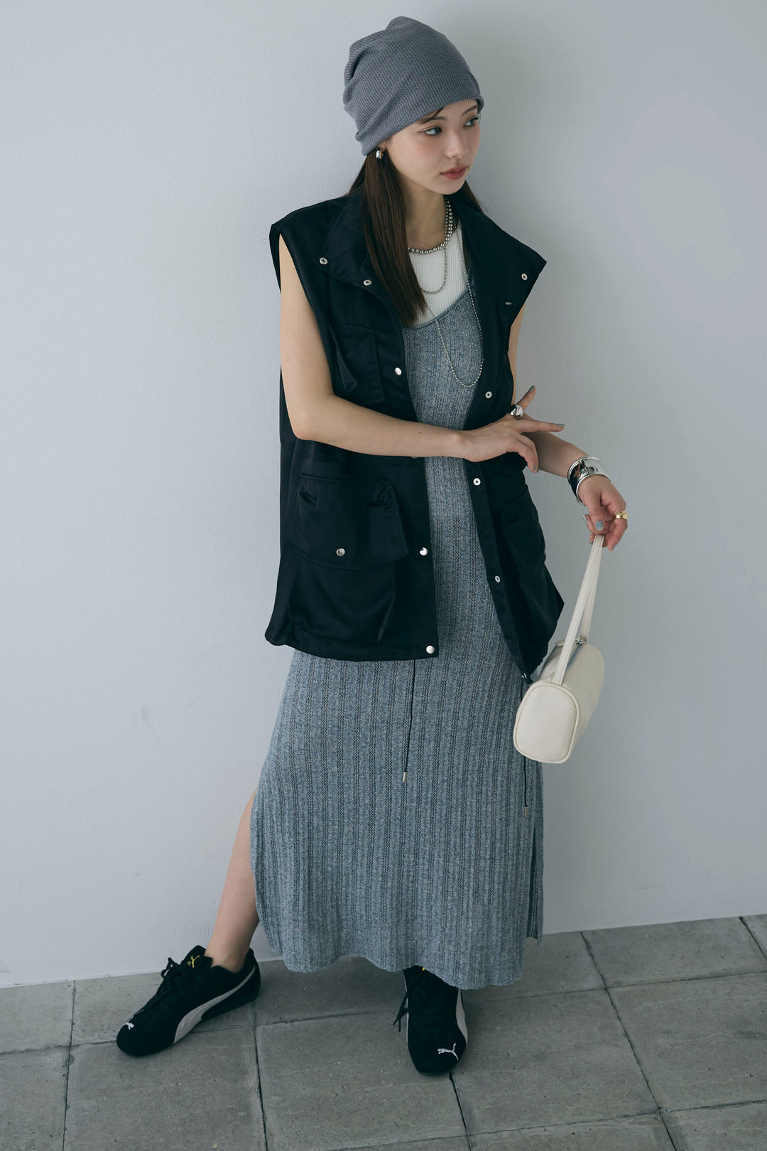 [予約/SET]スタンドネックサテンベスト+すかし編みキャミOP(2set)