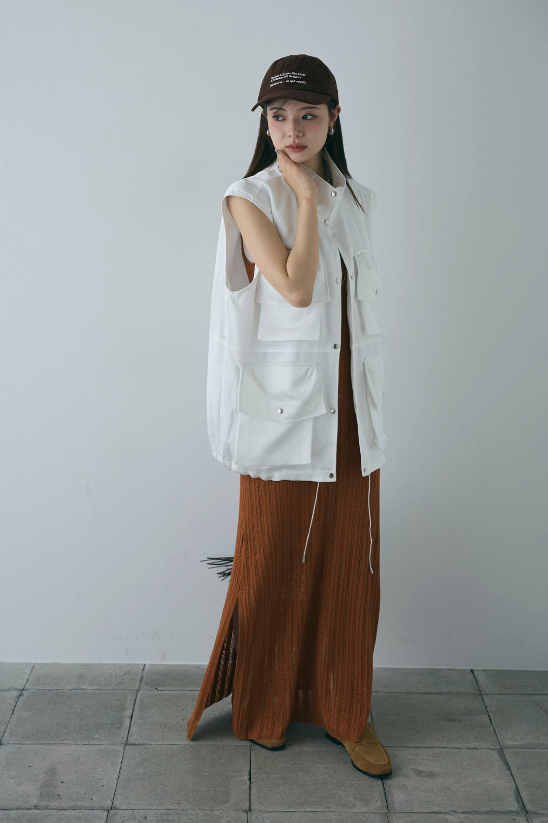 [予約/SET]スタンドネックサテンベスト+すかし編みキャミOP(2set)