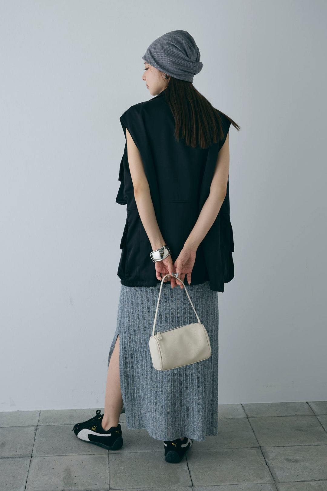 [予約/SET]スタンドネックサテンベスト+すかし編みキャミOP(2set)