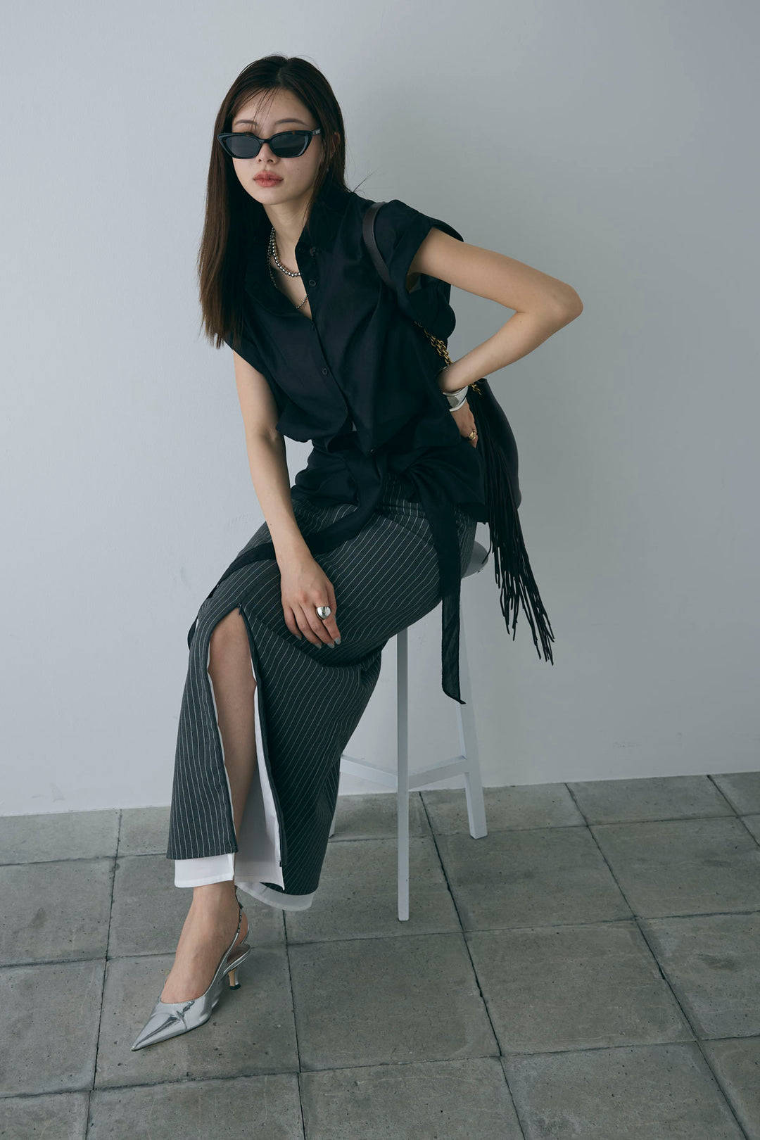 [予約/SET]フロント巻きノースリーブシャツ+ストライプストレートスカート(2set)