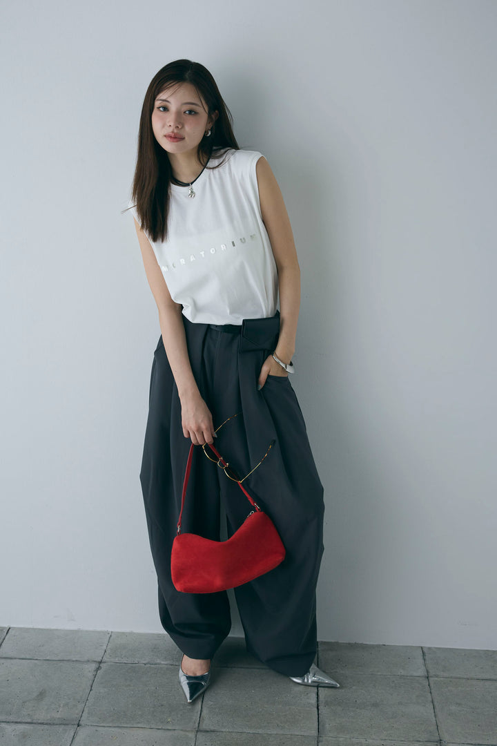 [予約/SET]コンパクトスムース ミニ箔ロゴプリント+ランダムタック入りワイドパンツ+レザーミニバッグ付きベルト(3set)