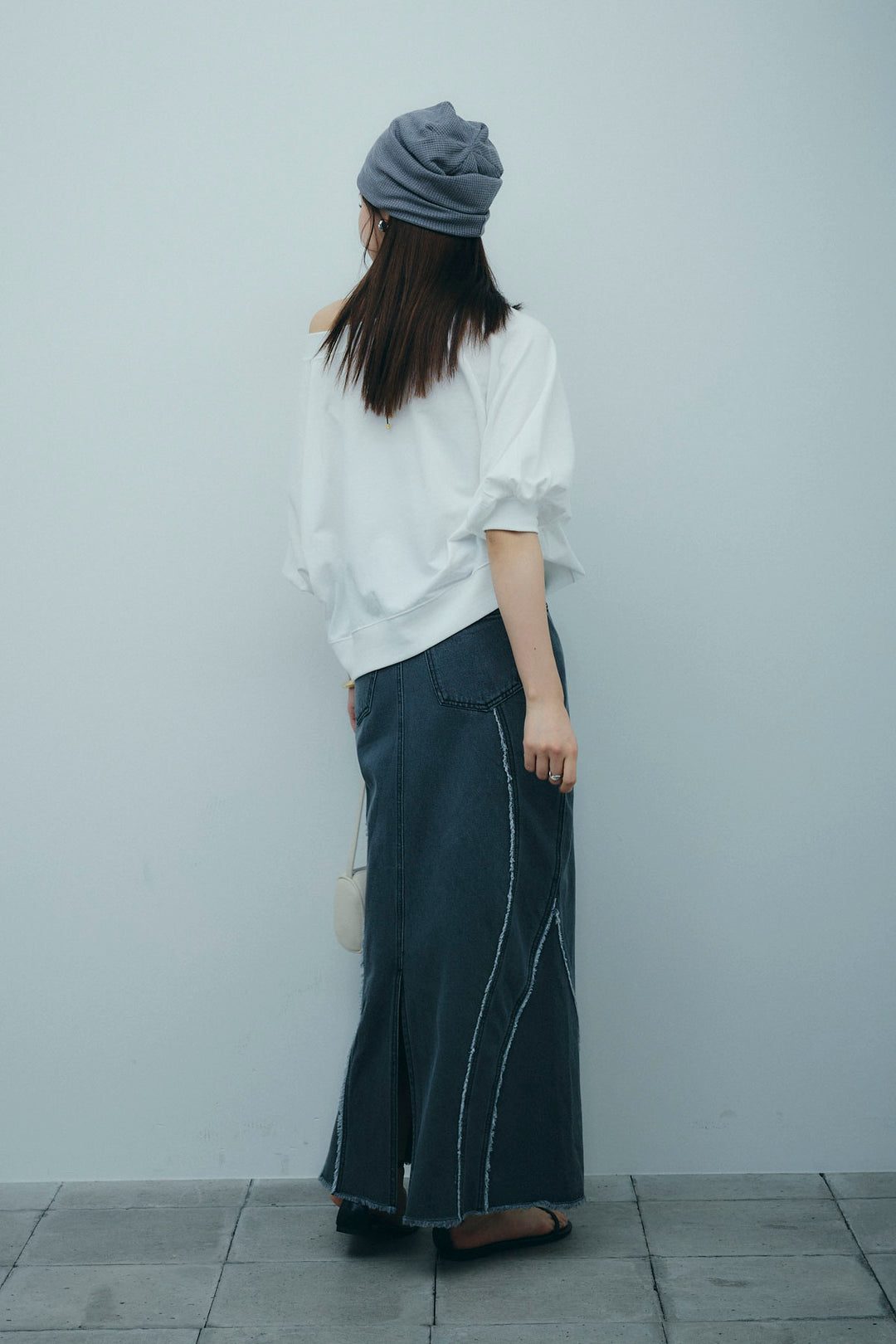 [予約/SET]マルチネックスウェット+フリンジウェーブデニムスカート(2set)