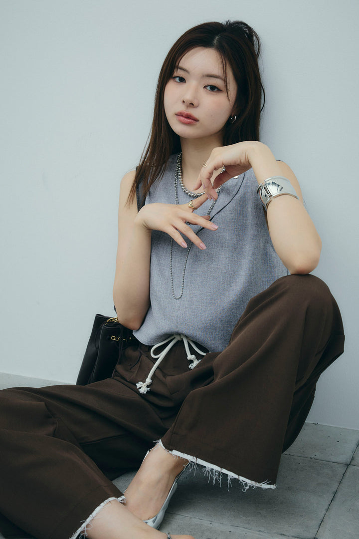 [予約/SET]レイヤード風ノースリーブブラウス+裾切りっぱなしデザインパンツ(2set)