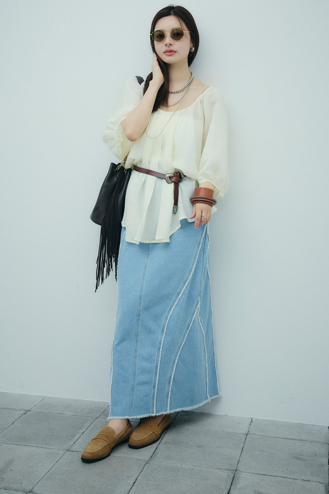 [予約/SET]袖ボリュームシャーリングBL+フリンジウェーブデニムスカート(2set)