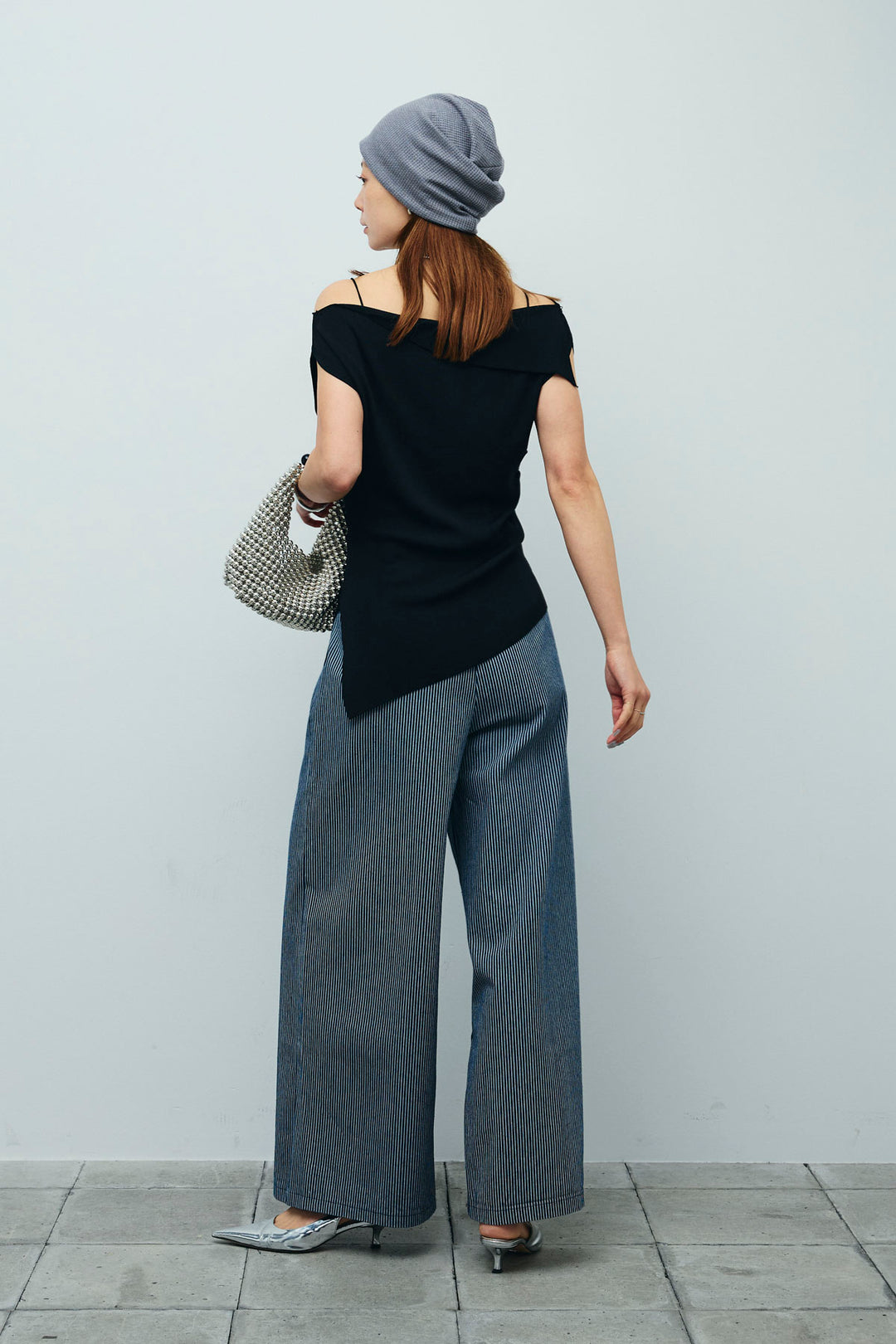 [予約/SET]アシンメトリーオフショルサマーニット+細ストライプワイドパンツ(2set)