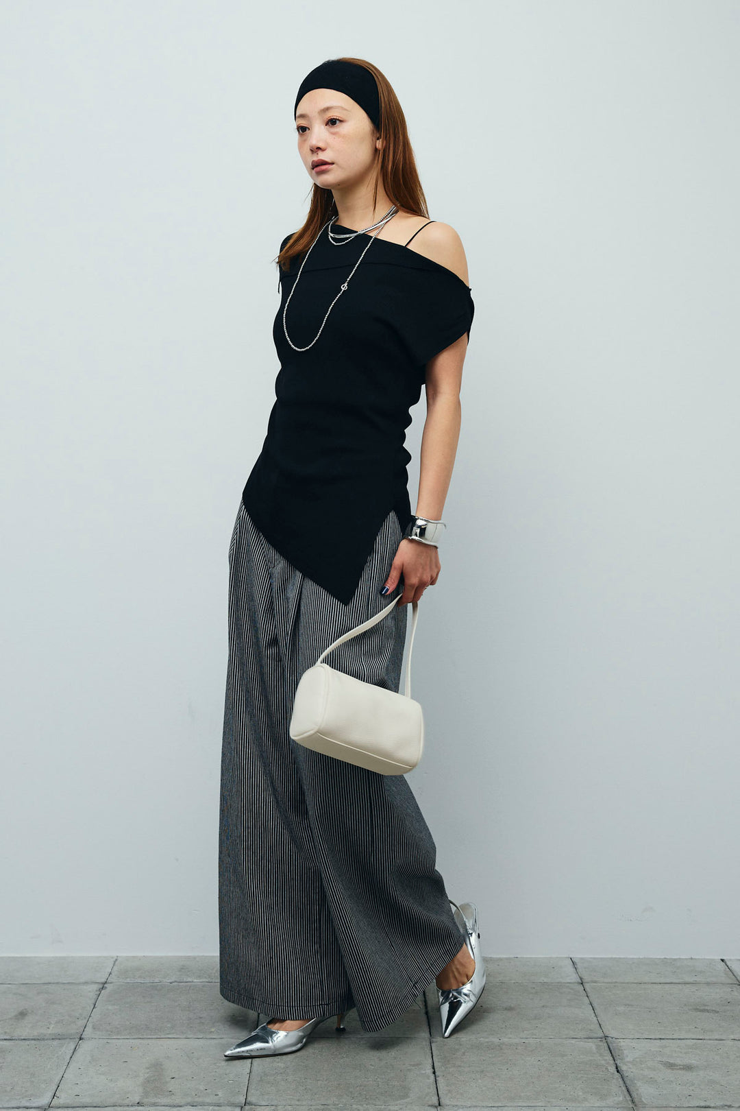 [予約/SET]アシンメトリーオフショルサマーニット+細ストライプワイドパンツ(2set)