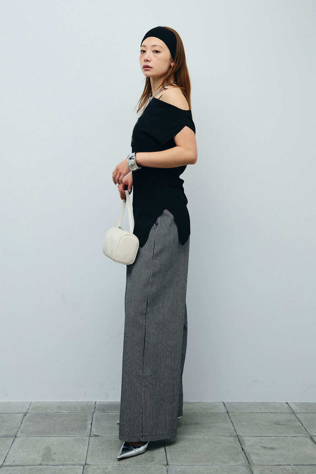 [予約/SET]アシンメトリーオフショルサマーニット+細ストライプワイドパンツ(2set)