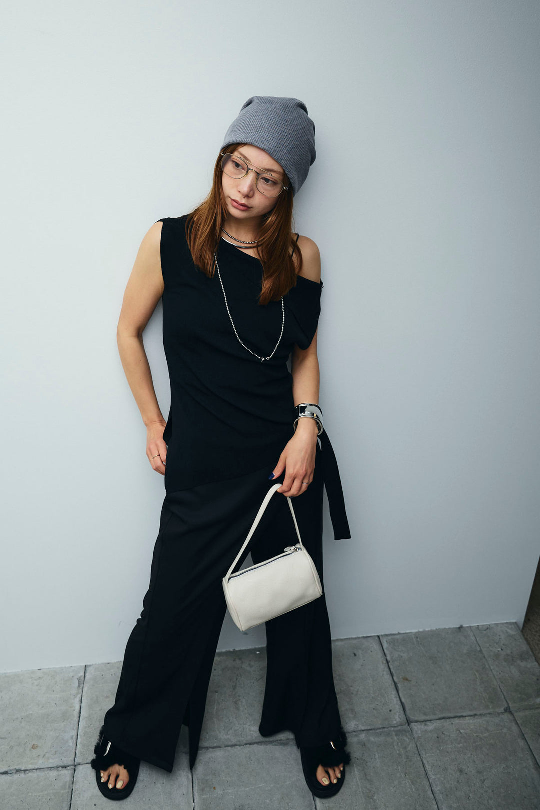 [予約/SET]アシンメトリーオフショルサマーニット+スリットラップパンツ(2set)