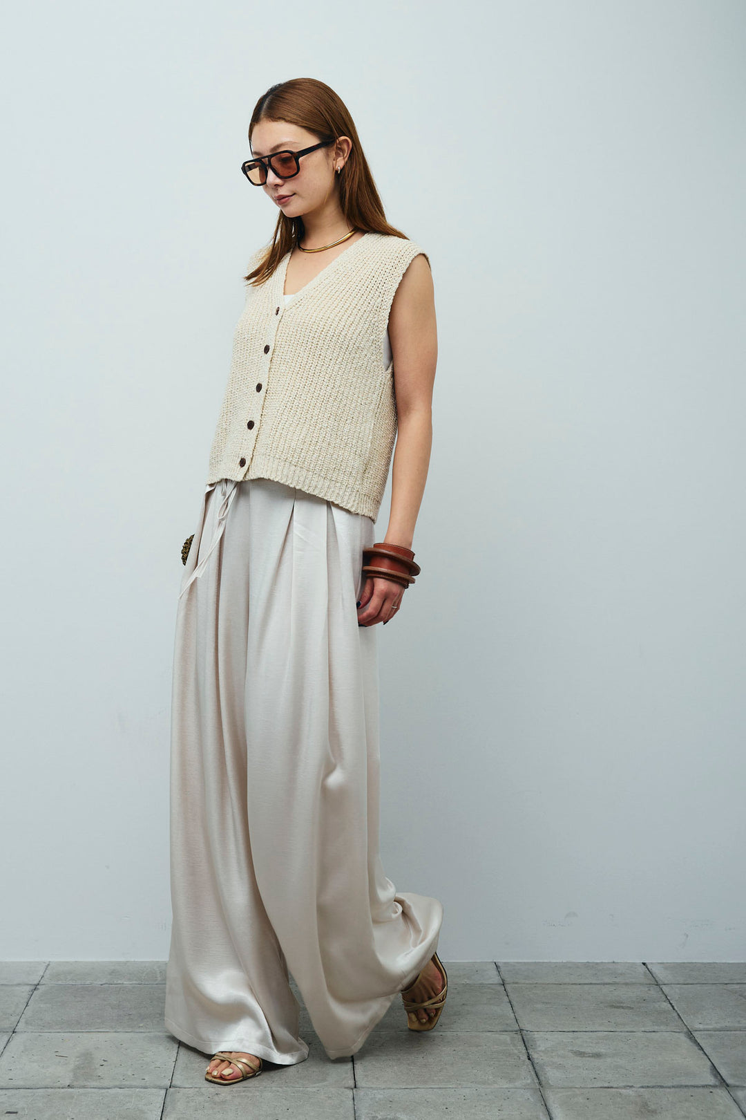 [予約/SET]Vネックサマーニットベスト+ウエストドロストサテンパンツ(2set)