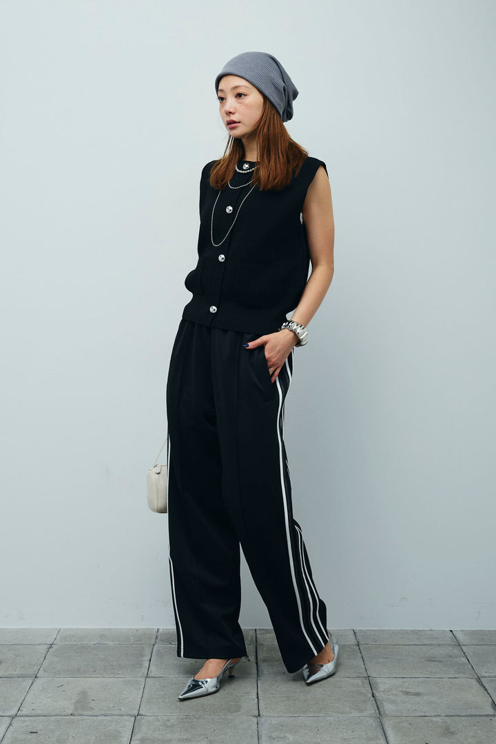 [予約/SET]メタルボタンニットベスト+サイドライントラックPT(2set)