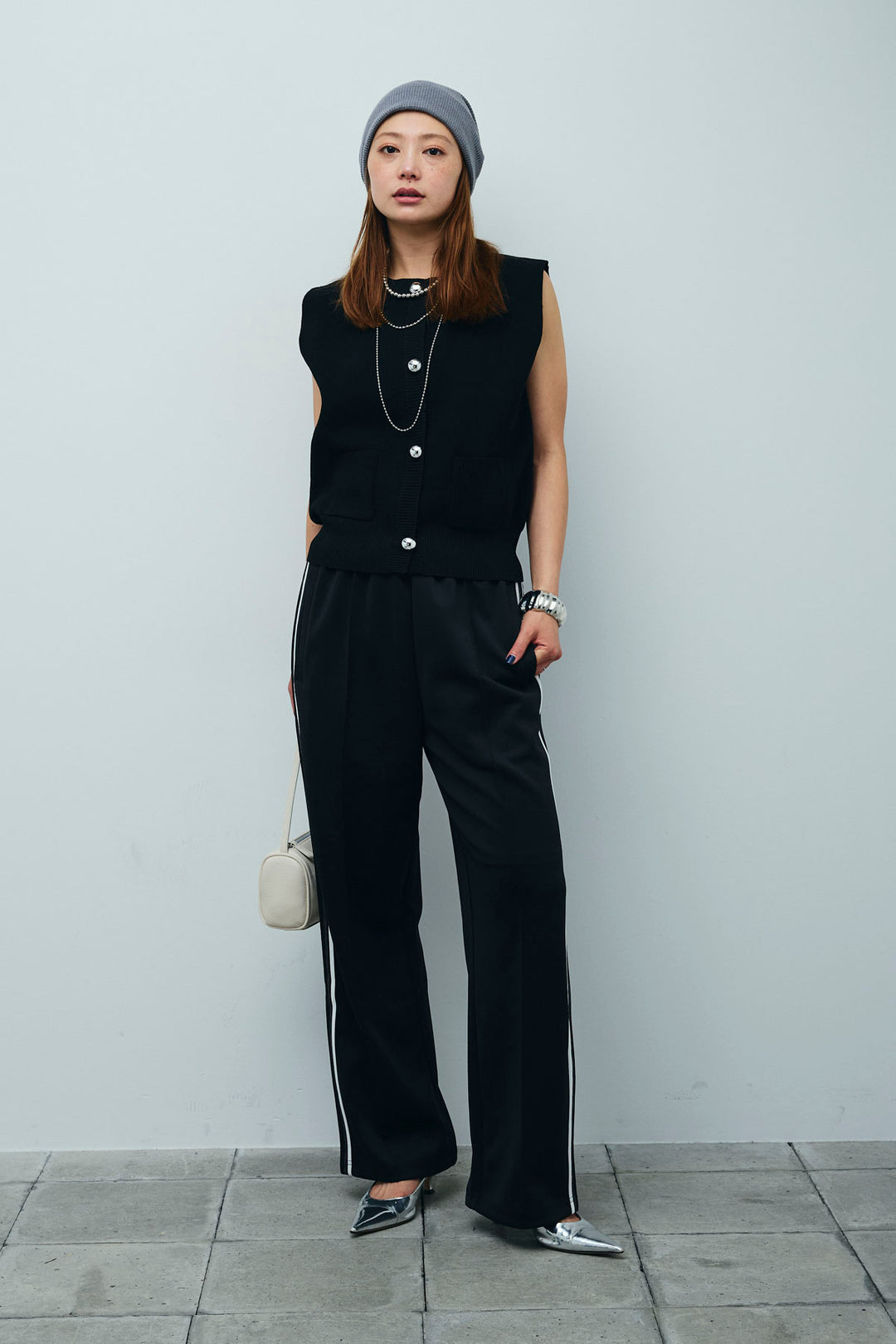 [予約/SET]メタルボタンニットベスト+サイドライントラックPT(2set)