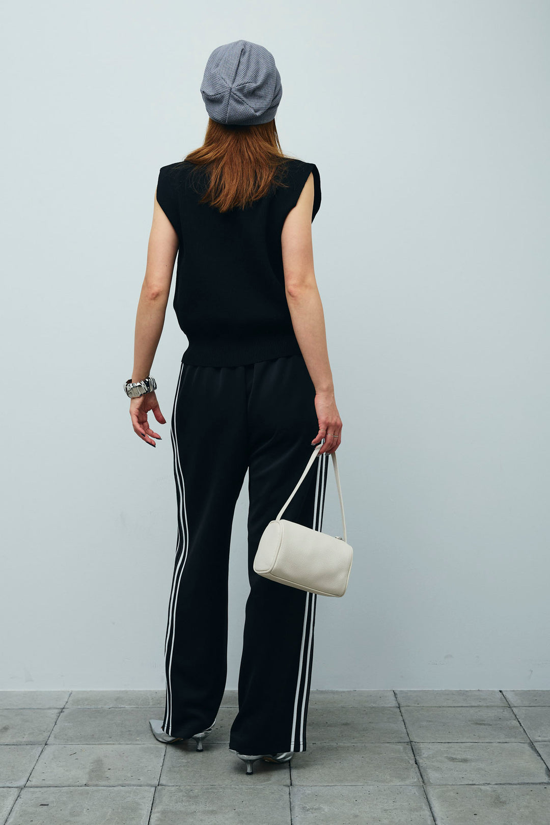 [予約/SET]メタルボタンニットベスト+サイドライントラックPT(2set)