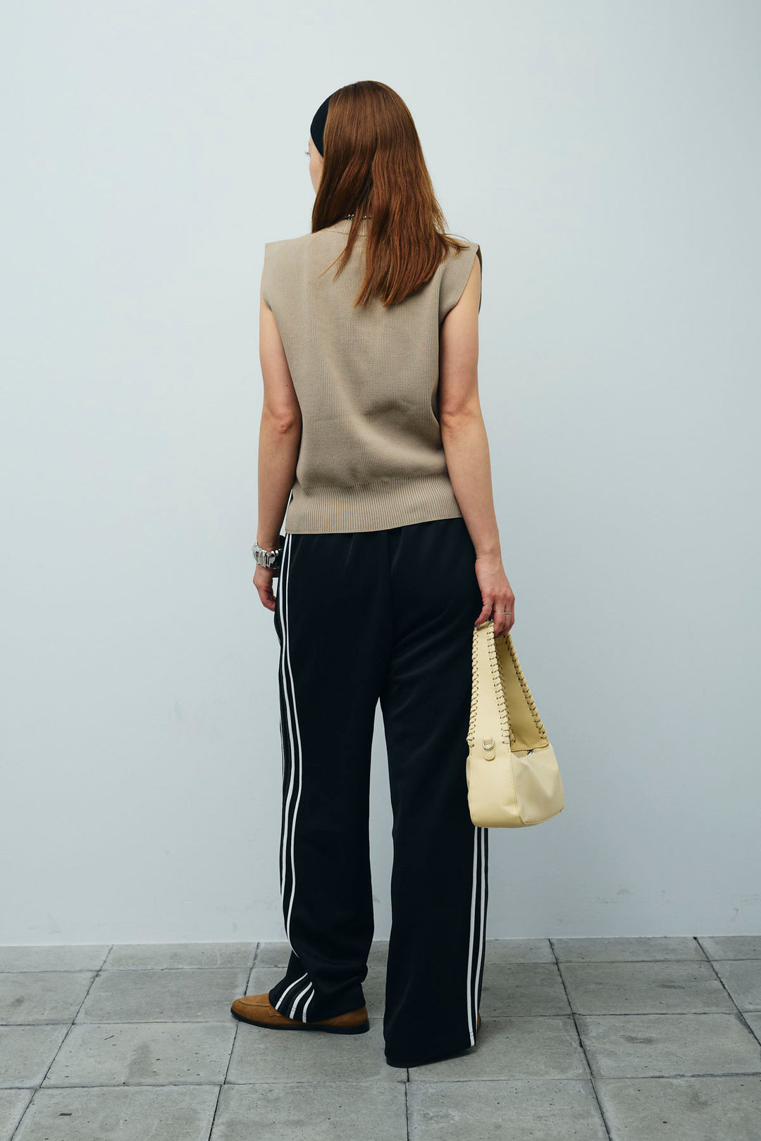 [予約/SET]メタルボタンニットベスト+サイドライントラックPT(2set)