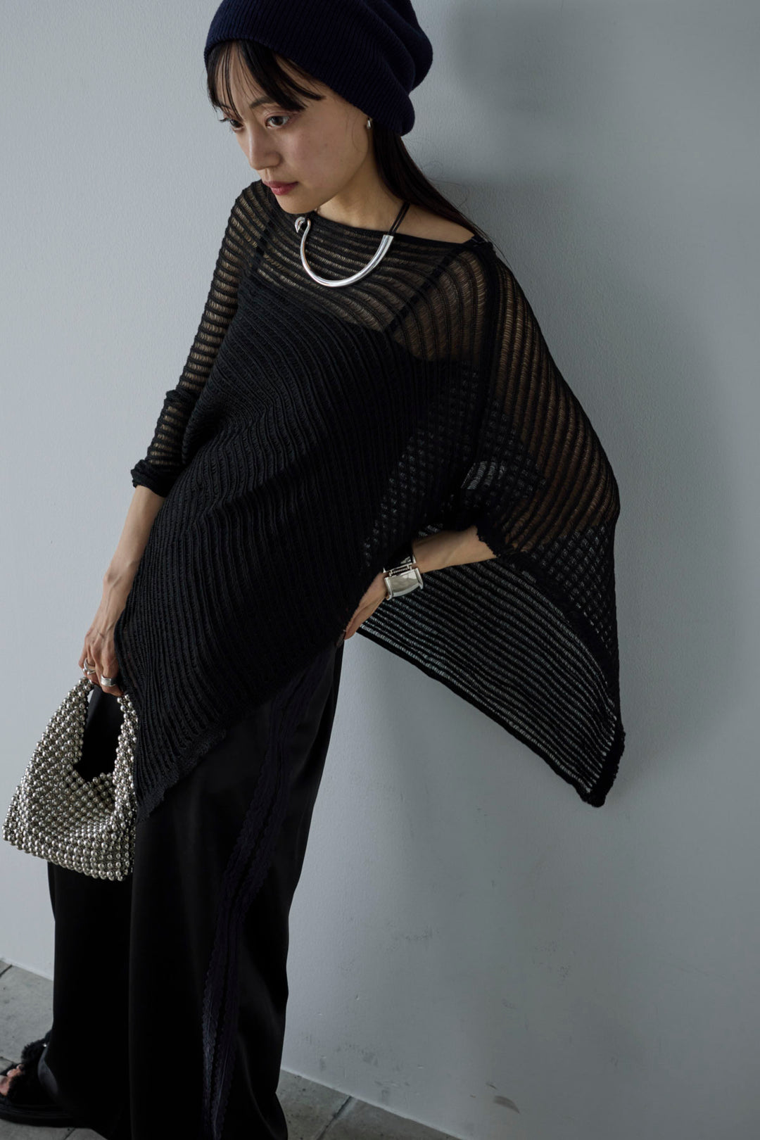 [予約/SET]サマーニットアシンメトリーポンチョ+ウェーブパイピングショートキャミ+サテンレースラインパンツ(3set)