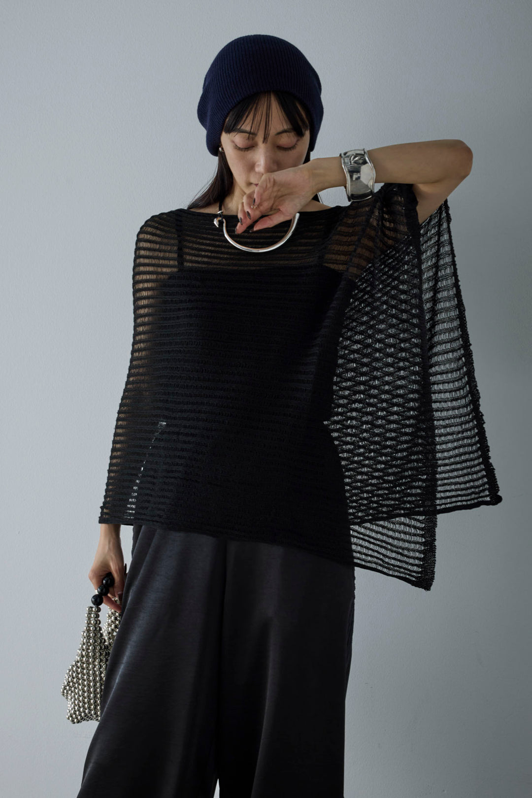 [予約/SET]サマーニットアシンメトリーポンチョ+ウェーブパイピングショートキャミ+サテンレースラインパンツ(3set)