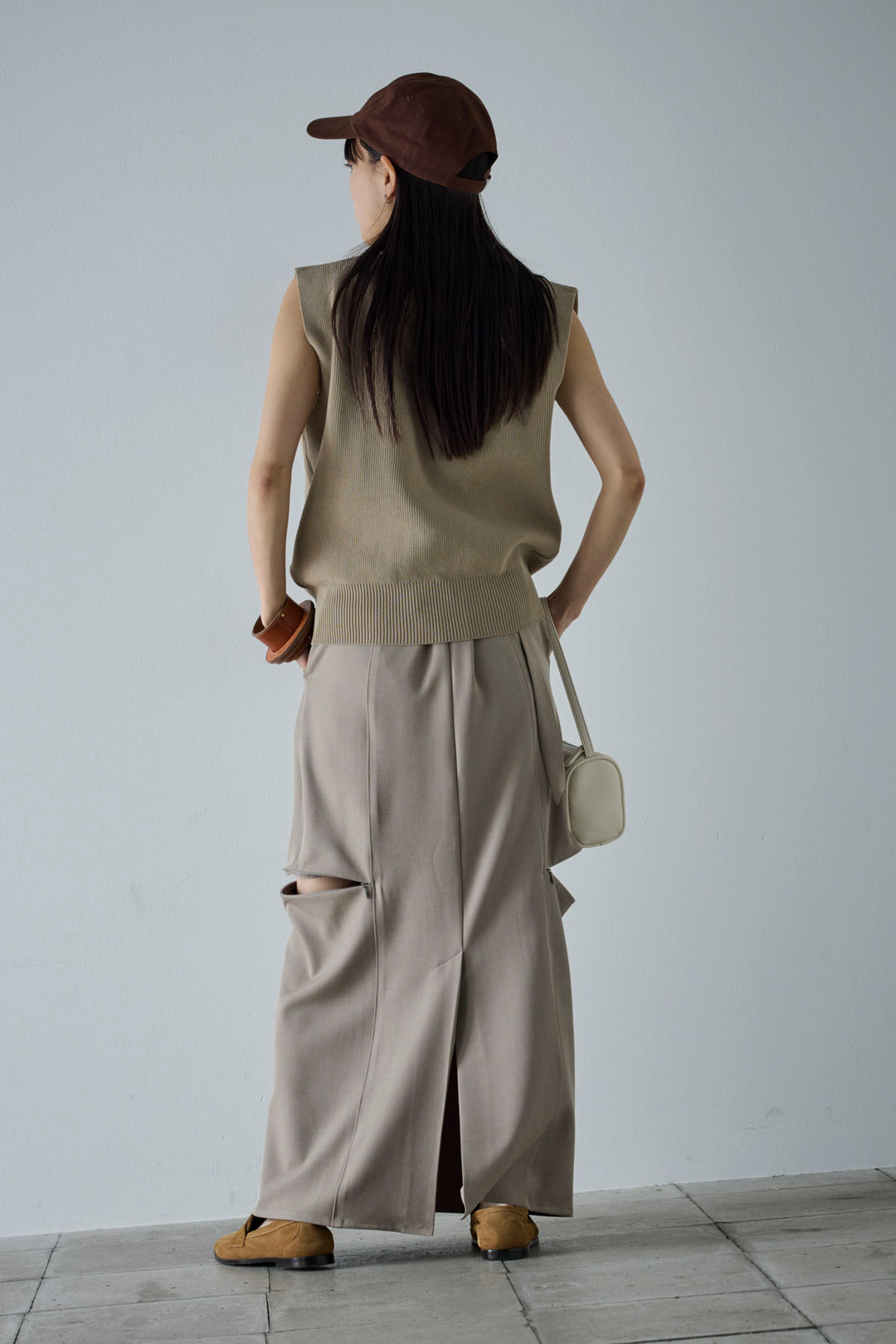 [予約/SET]メタルボタンニットベスト+ベルト付きサイドジップスカート(2set)