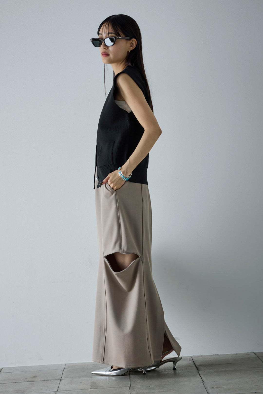 [予約/SET]メタルボタンニットベスト+ベルト付きサイドジップスカート(2set)