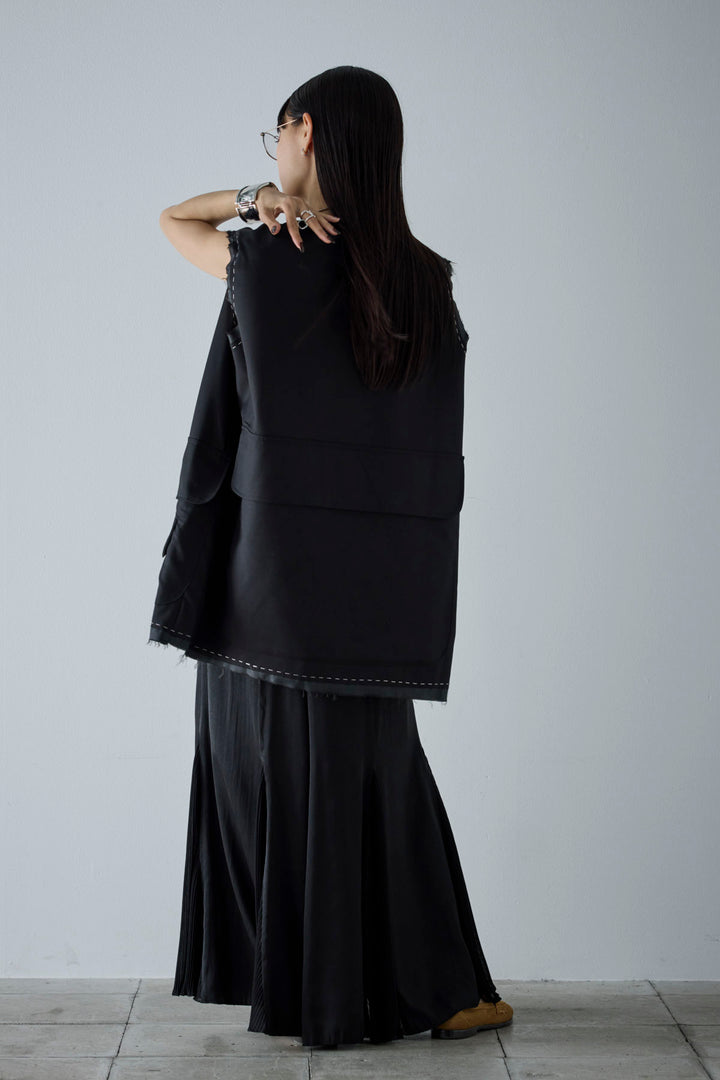 [予約/SET]切りっぱなしステッチデザインベスト+コンパクトスムース ミニ箔ロゴプリント+プリーツシアー切り替えスカート(3set)