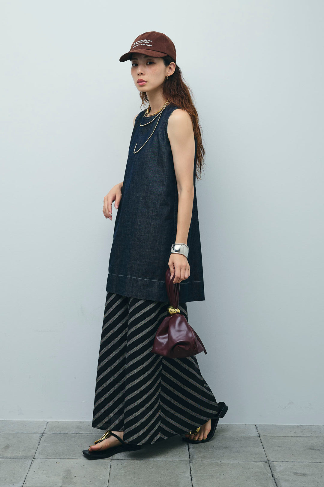 [予約/SET]ベルト付きミドル丈ブラウス+ベルト付き斜めライン柄スカート(2set)