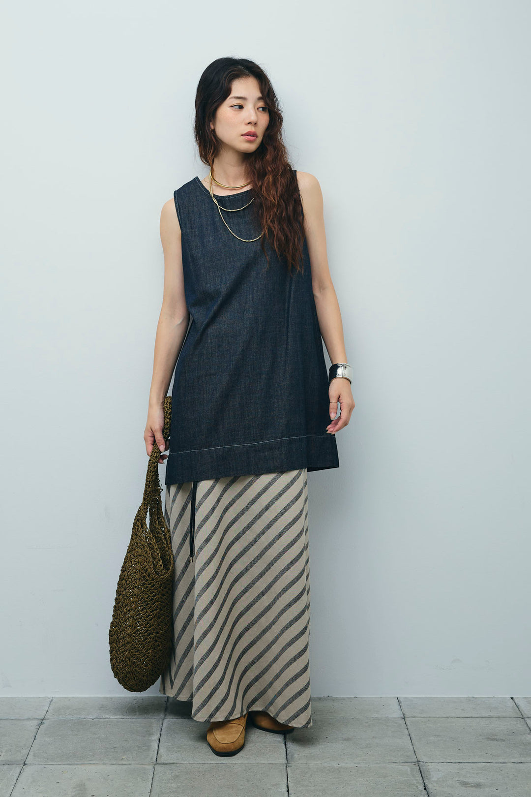 [予約/SET]ベルト付きミドル丈ブラウス+ベルト付き斜めライン柄スカート(2set)