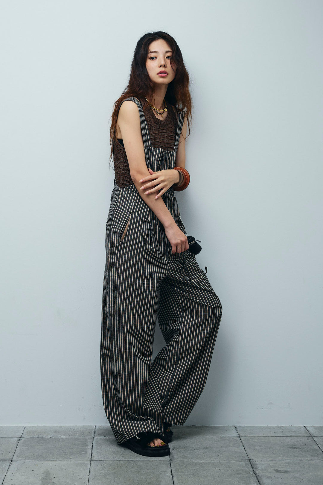 [予約/SET]サマーメッシュニットノースリーブトップス+ストレートラインサロペット(2set)