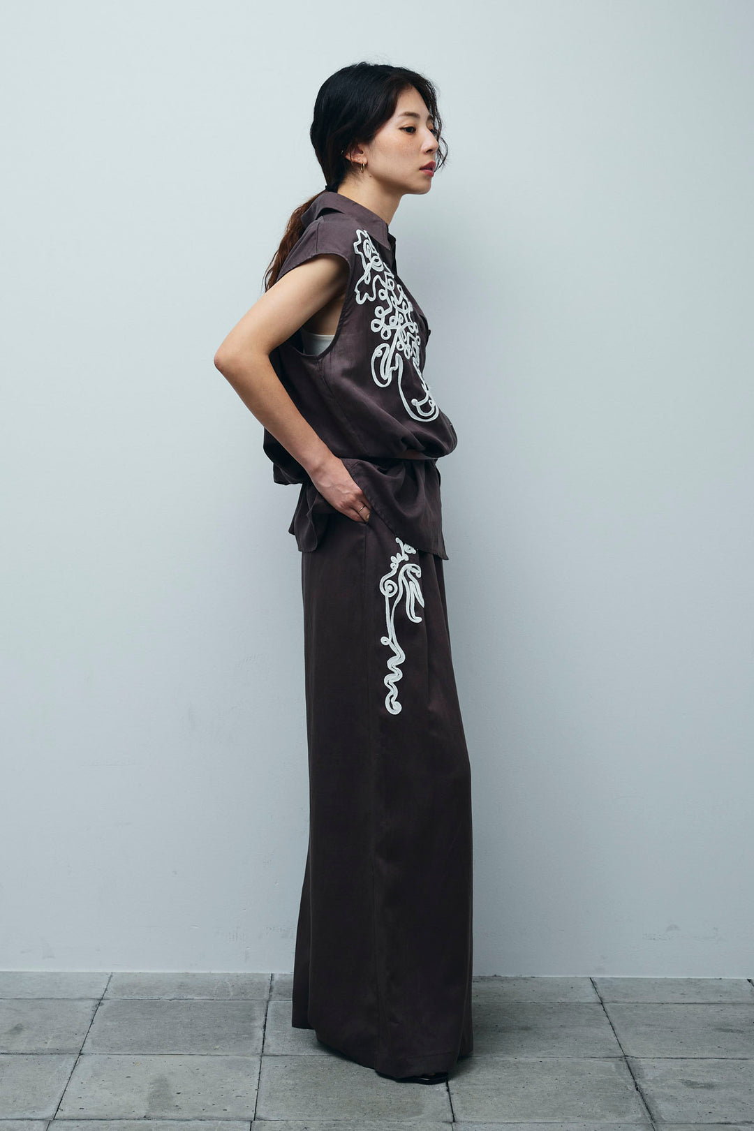 [予約/SET]リネンミックステープ刺繍シャツ+リネンミックステープ刺繍ワイドパンツ(2set)