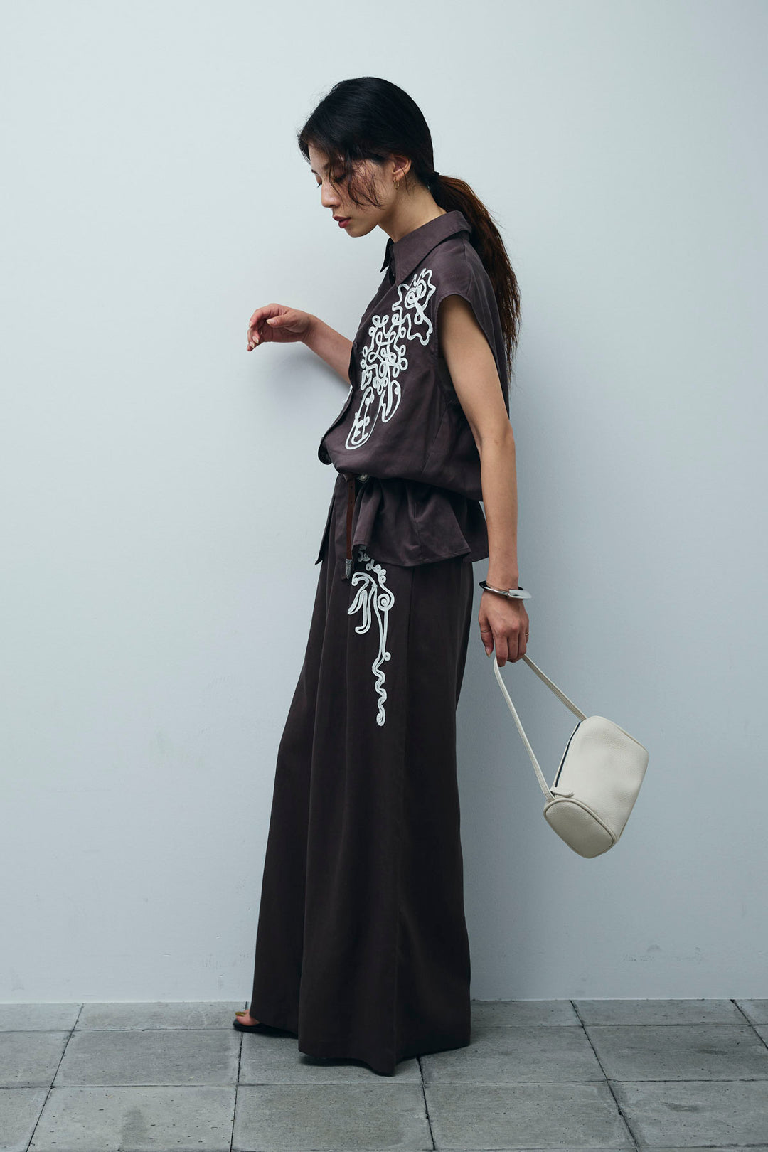 [予約/SET]リネンミックステープ刺繍シャツ+リネンミックステープ刺繍ワイドパンツ(2set)