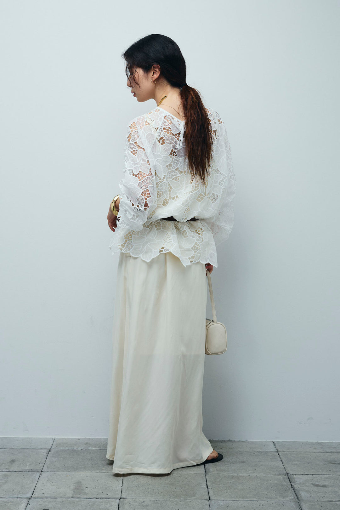 [予約/SET]フラワー刺繍レースフレアブラウス+とろみ切り替えナロースカート(2set)