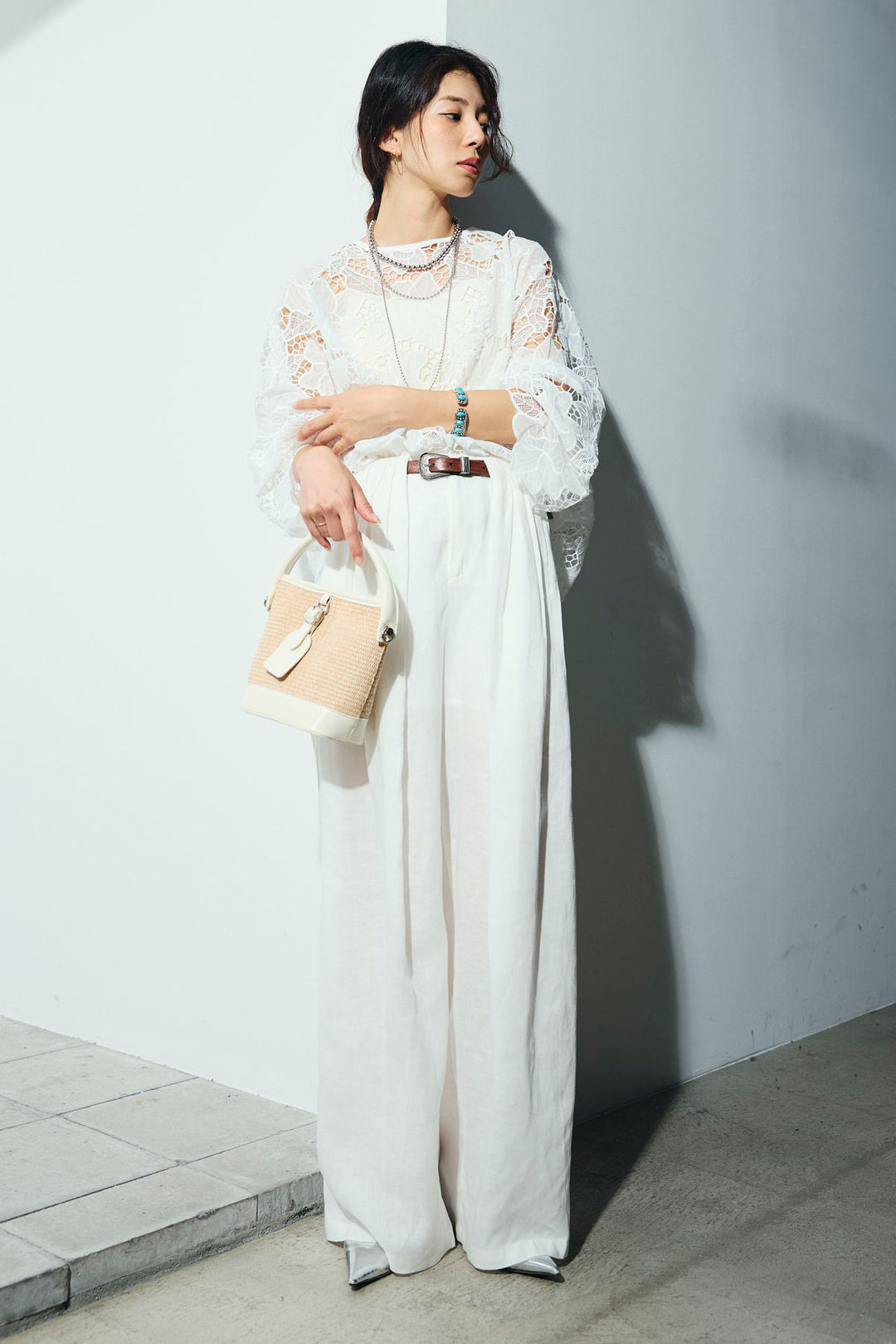 [予約/SET]フラワー刺繍レースフレアブラウス+リネンミックスウエストデザインワイドパンツ(2set)