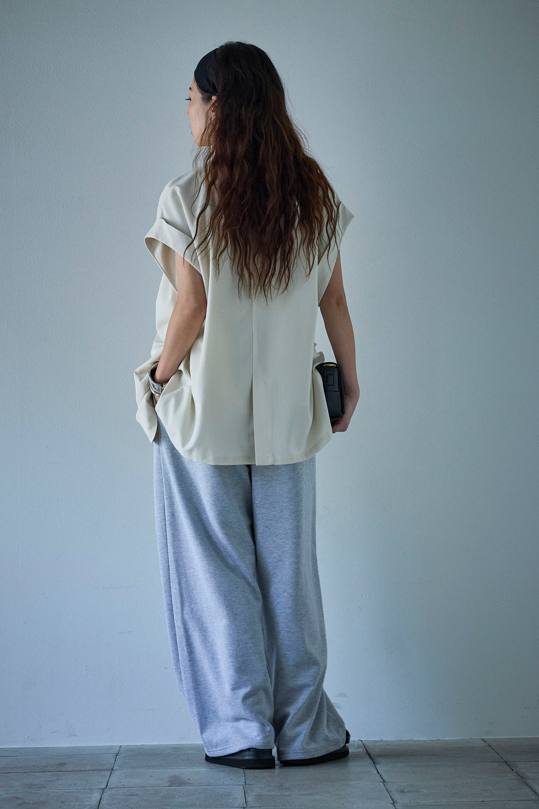 [予約/SET]クレープノースリーブダブルジレ+裏毛ワイドパンツ(2set)