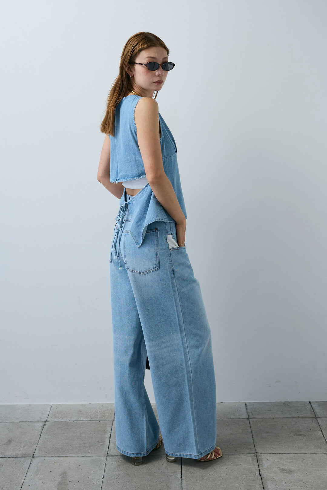 [予約/SET]Vネックバックリボンデニムトップス+デニムルーズポケットパンツ(2set)