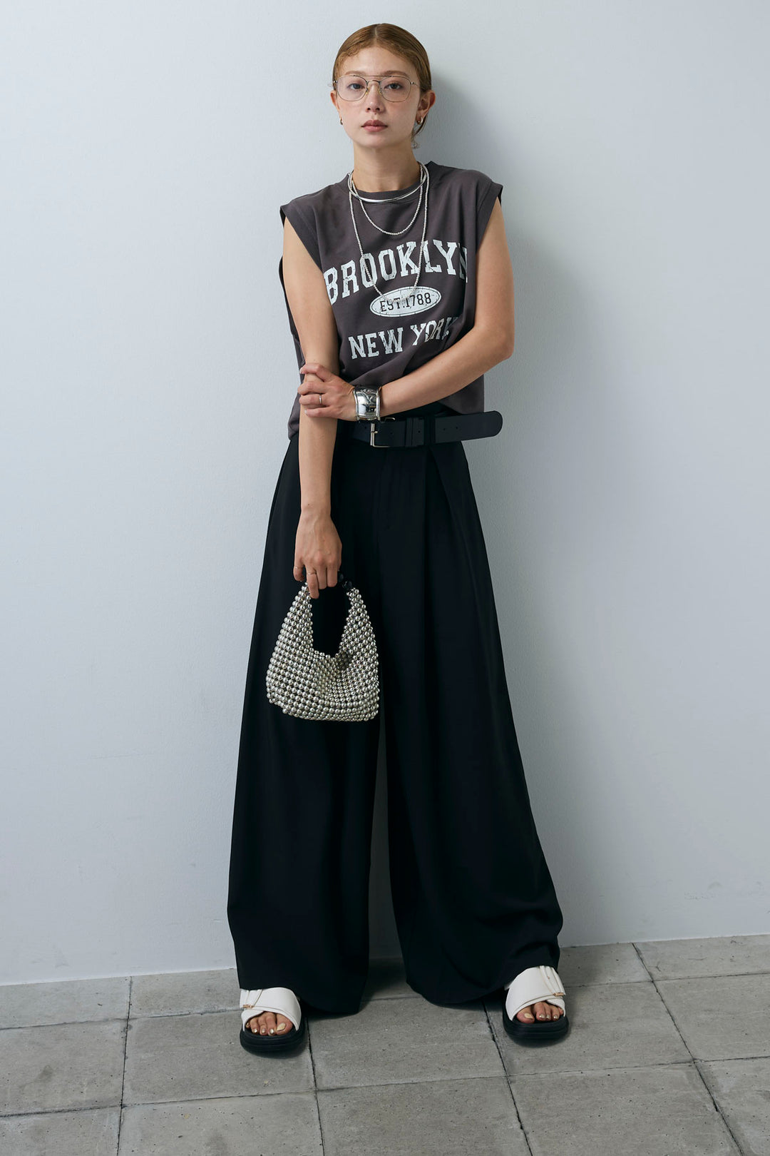 [予約/SET]ピグメントロゴノースリーブスウェット+太ベルト付きワイドパンツ(2set)