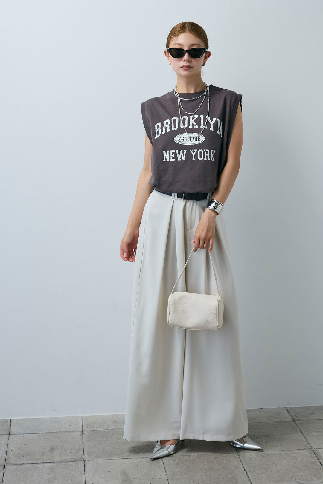 [予約/SET]ピグメントロゴノースリーブスウェット+太ベルト付きワイドパンツ(2set)