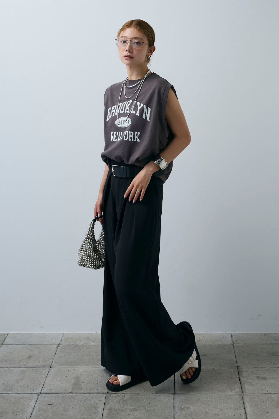 [予約/SET]ピグメントロゴノースリーブスウェット+太ベルト付きワイドパンツ(2set)