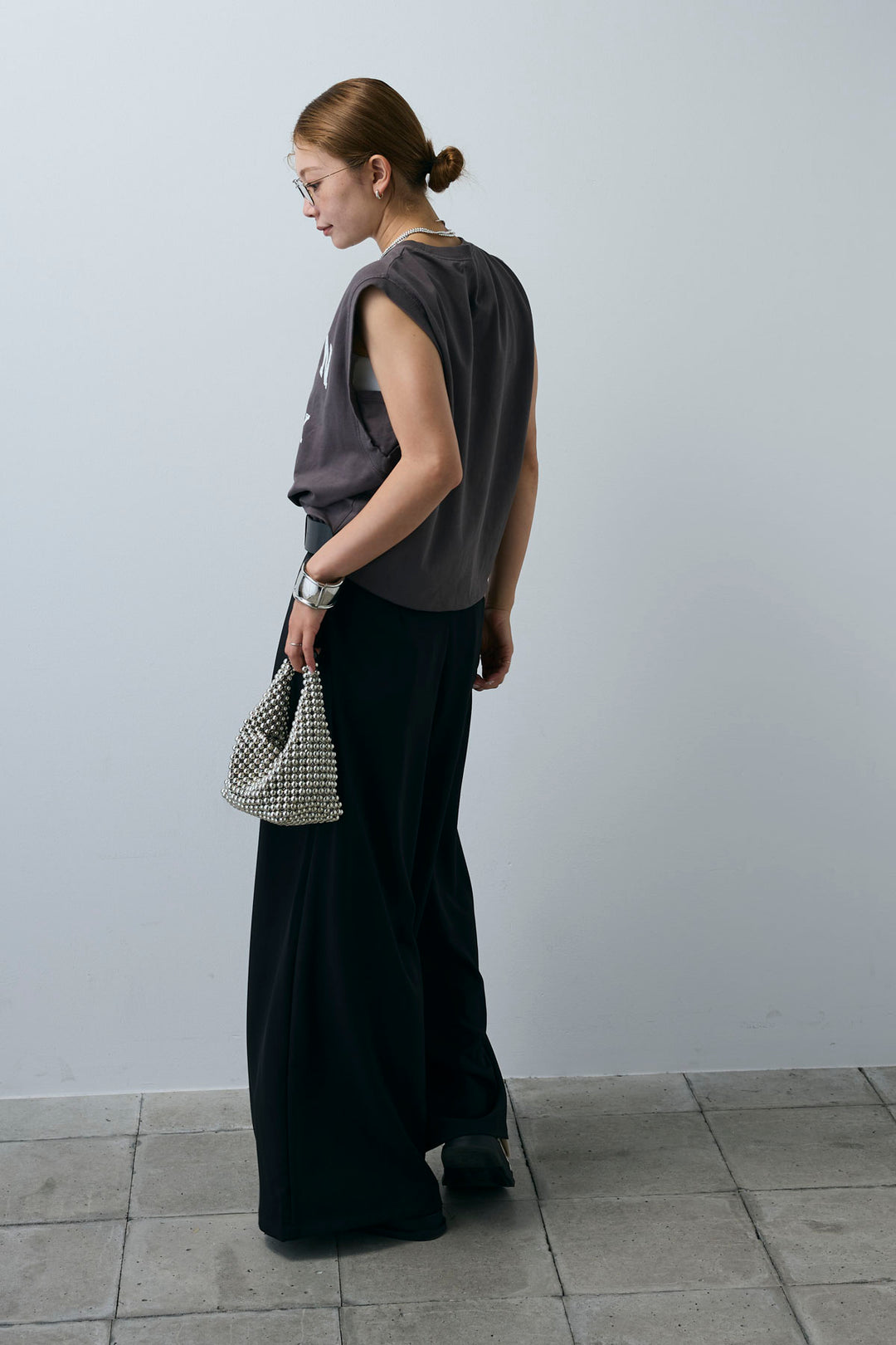 [予約/SET]ピグメントロゴノースリーブスウェット+太ベルト付きワイドパンツ(2set)