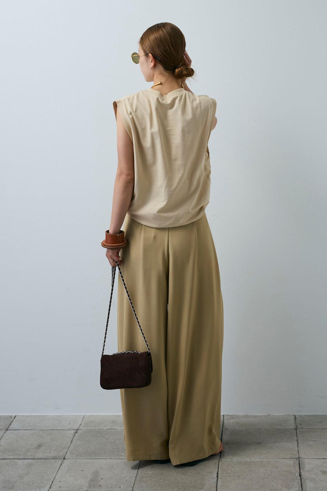 [予約/SET]ピグメントロゴノースリーブスウェット+太ベルト付きワイドパンツ(2set)