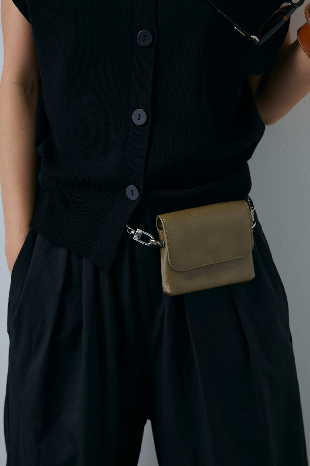 [予約/SET]ボクシーニットベスト+裾ドロストナイロンパンツ(2set)