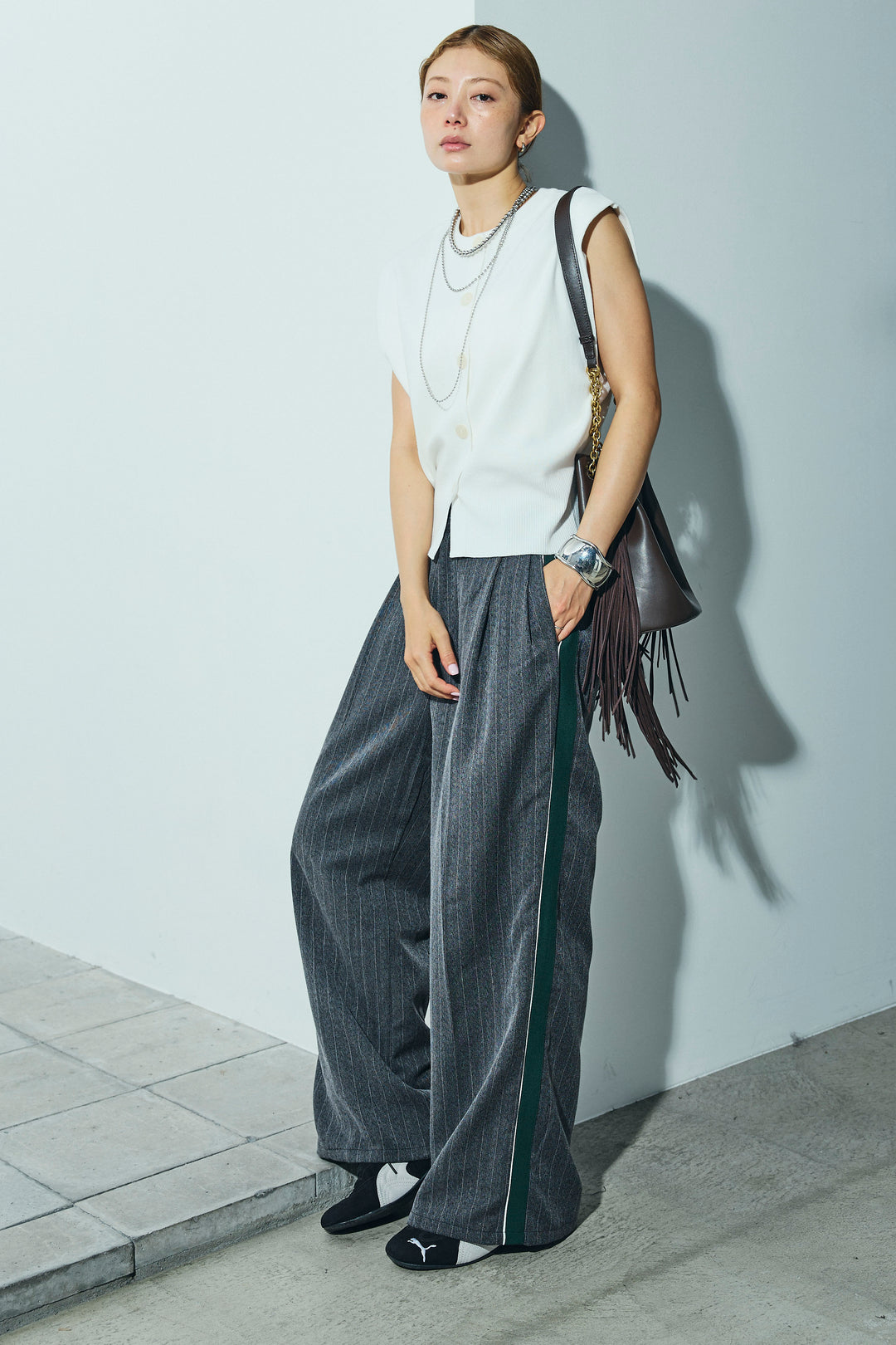 [予約/SET]ボクシーニットベスト+ピンストライプサイドラインワイドパンツ(2set)