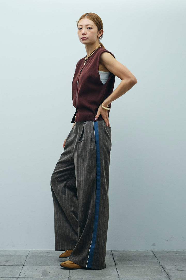 [予約/SET]ボクシーニットベスト+ピンストライプサイドラインワイドパンツ(2set)