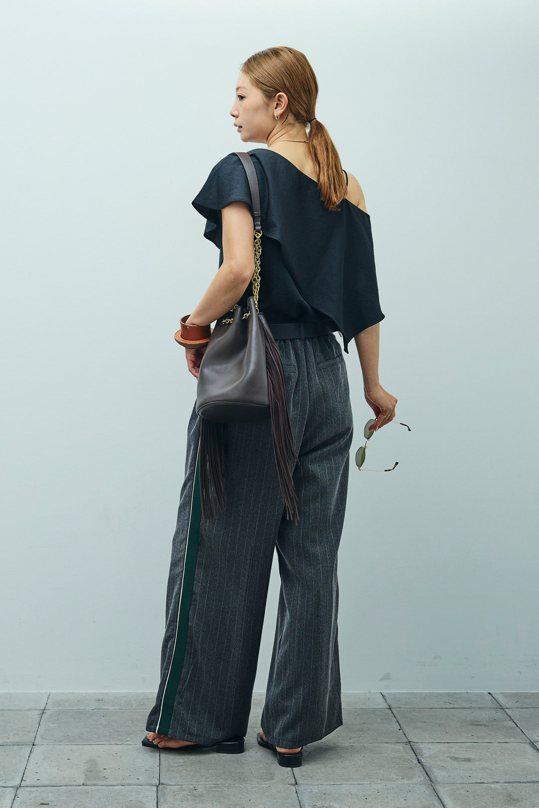 [予約/SET]アシメブラウス+ピンストライプサイドラインワイドパンツ(2set)