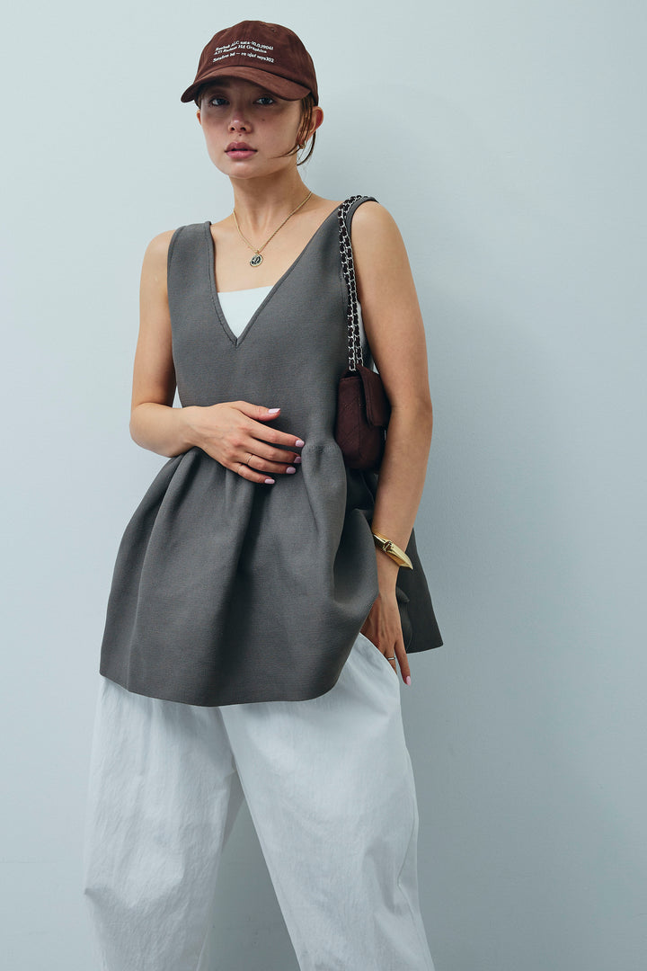 [予約]2wayぺプラムニットトップス