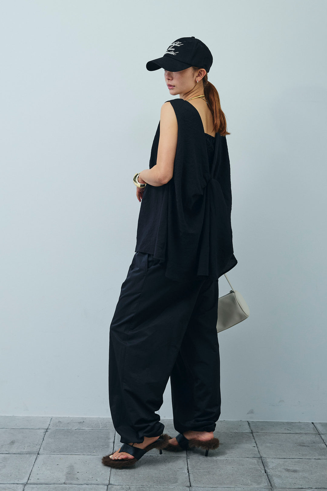 [予約/SET]シアーバックツイストノースリトップス+裾ドロストナイロンパンツ(2set)